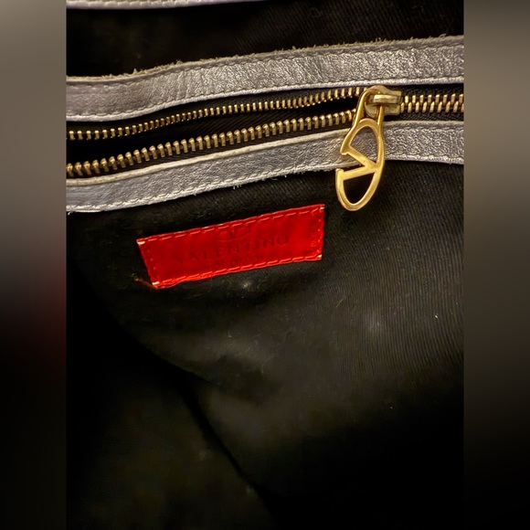 VALENTINO METALLIC LEATHER SHOULDER HOBO BAG - Picture 7 of 10